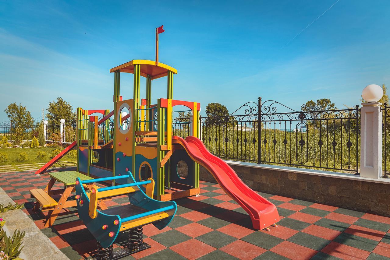 Sunny Castle Hotel Kranevo Dış mekan fotoğraf
